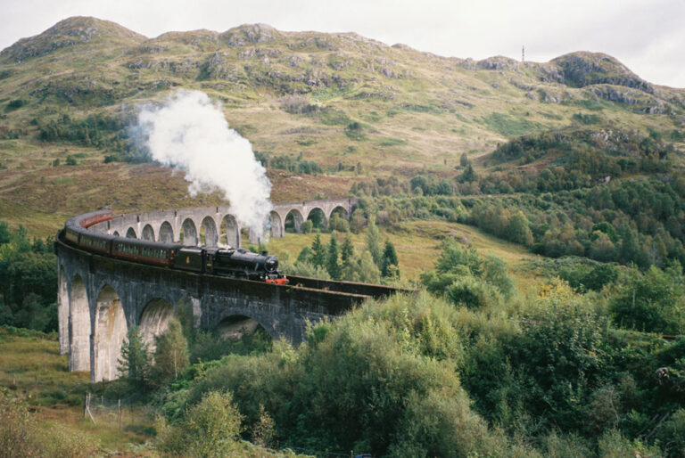 Scotland Makes The Best Of The World 2024 National Geographic Guide   Scottish Highlands By Rail Pexels Erin Raffensberger 20140956 768x514 